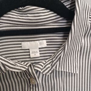 J Jill Medium Top Blouse Vertical Stripe Gray White Pullover